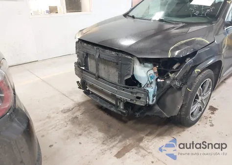 2017 GMC Acadia Denali from USA, damaged, VIN 1GKKNXLS2HZ193151